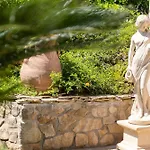 Holiday home Flora Sea View Punta de su Torrione
